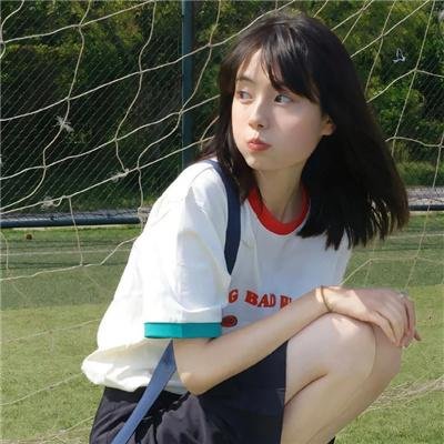 三个扑火的少年